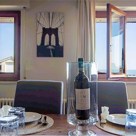 Apartment Window On The Sea Wi-fi Ac Parking Lido di Fermo